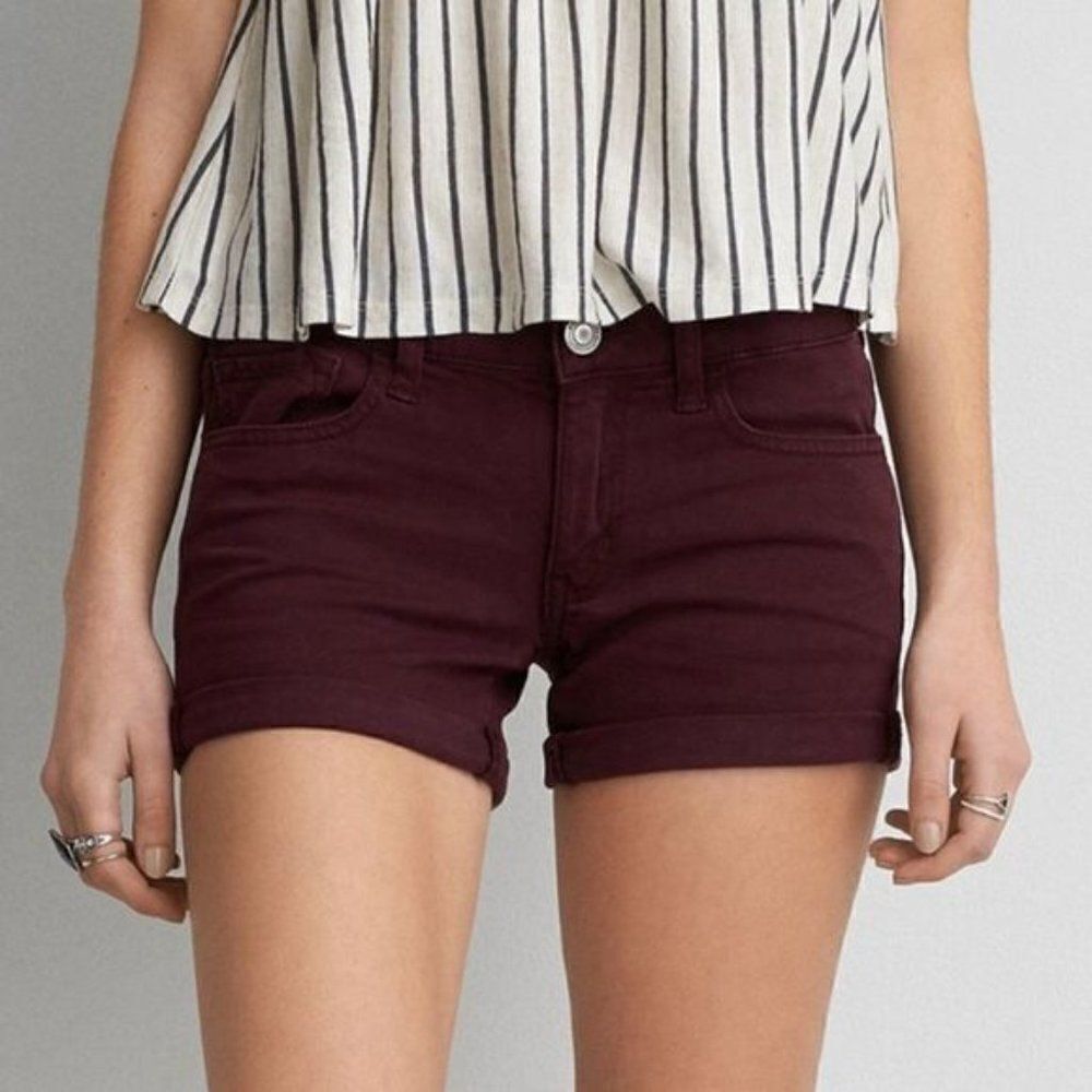 American Eagle Hi-Rise Shorties‎ in Maroon - Size 6
